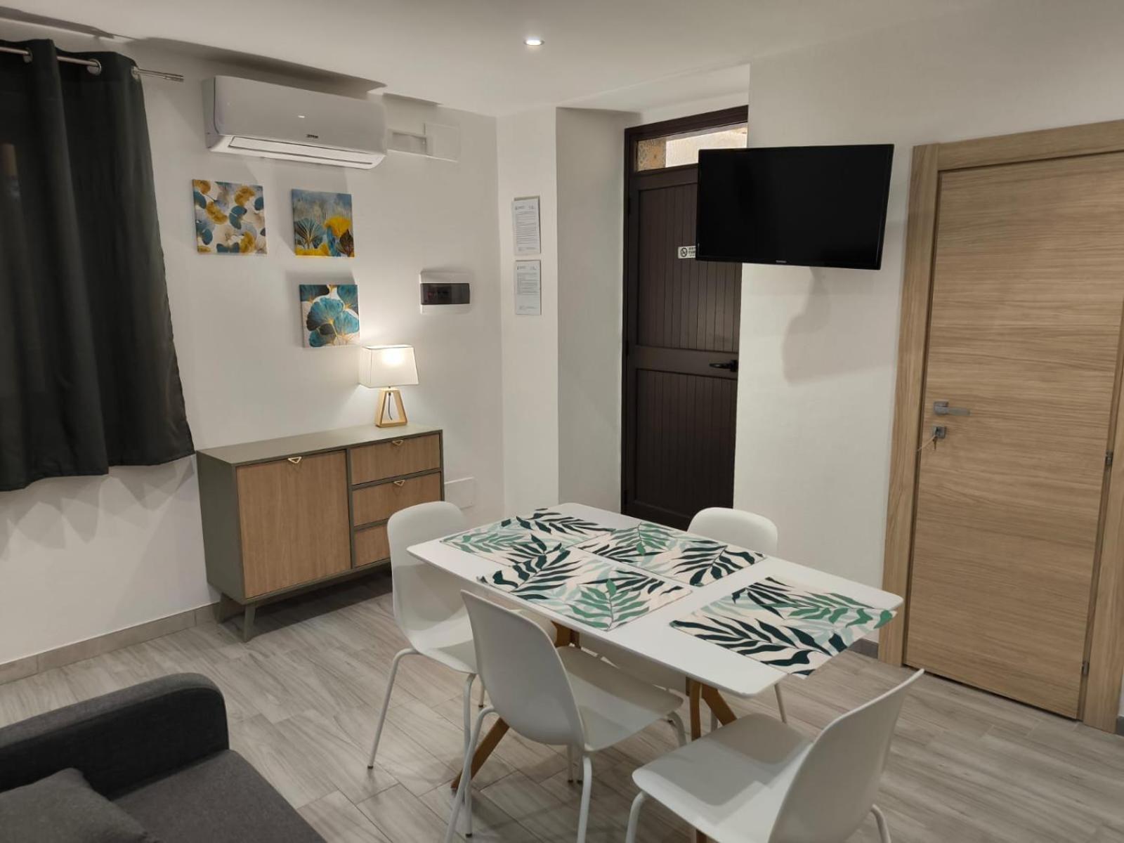 Studio Apartments Salvo 7 Agrigento Zewnętrze zdjęcie